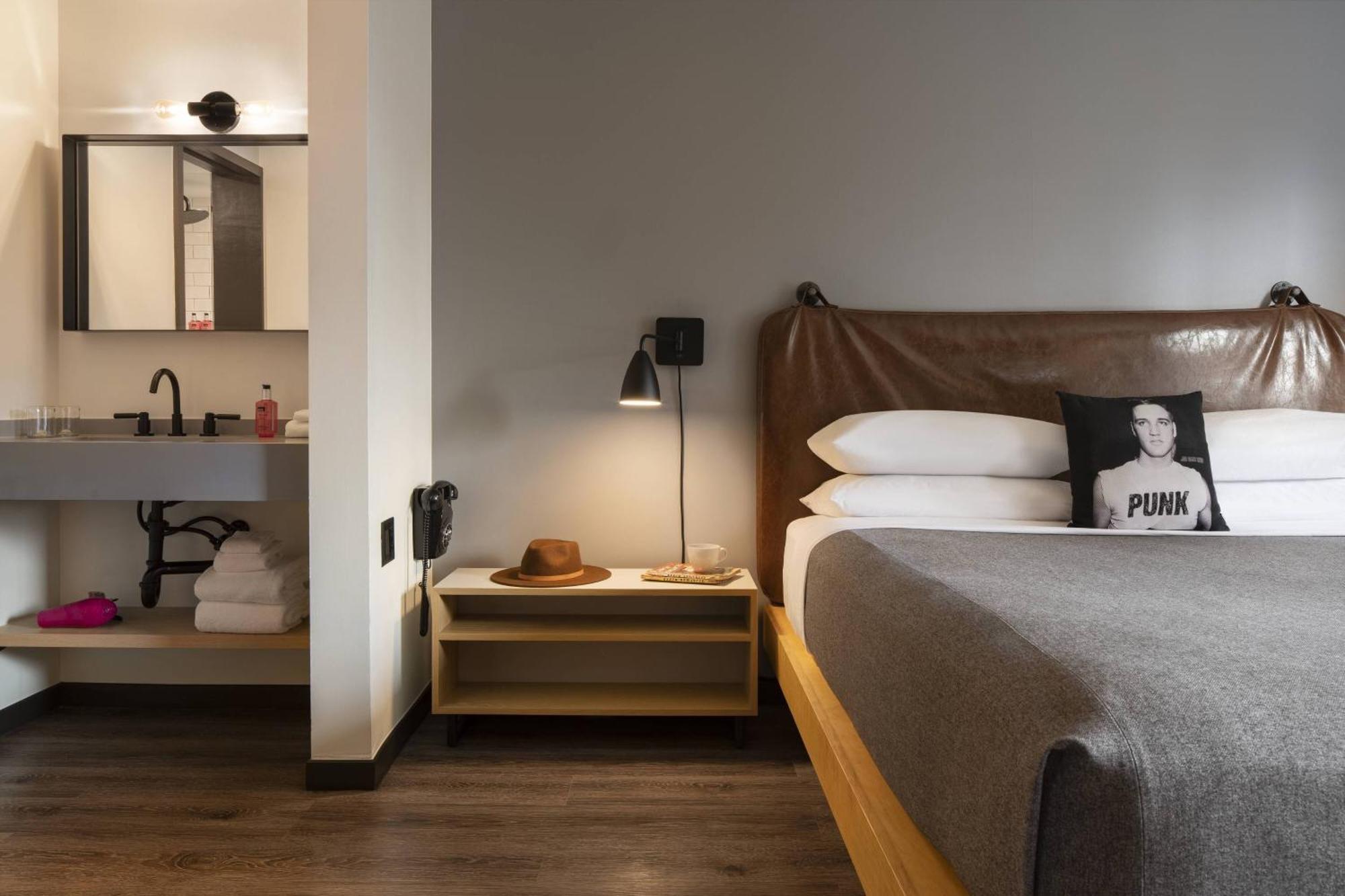 Moxy Memphis Downtown Hotel Bagian luar foto