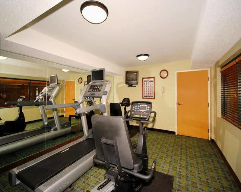 Moxy Memphis Downtown Hotel Bagian luar foto